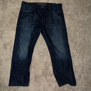 American Eagle Men’s jeans